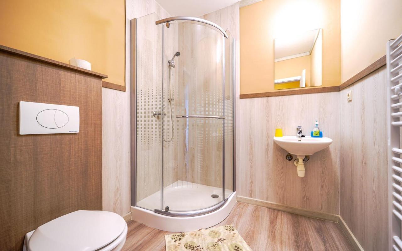 Apartmany Karmon Park Velky Meder Luaran gambar